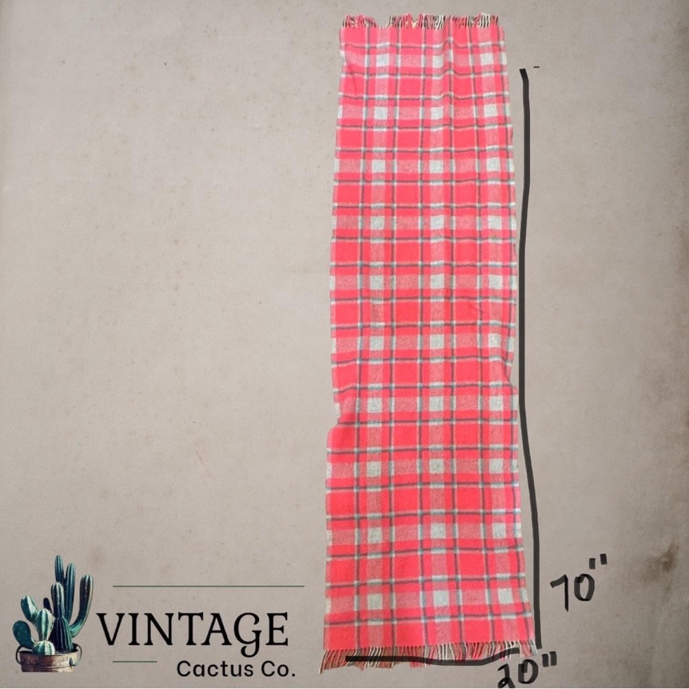 GORGEOUS JCREW PLAID WOOL SCARF w/TASSELS 🧣 - Picture 5 of 8